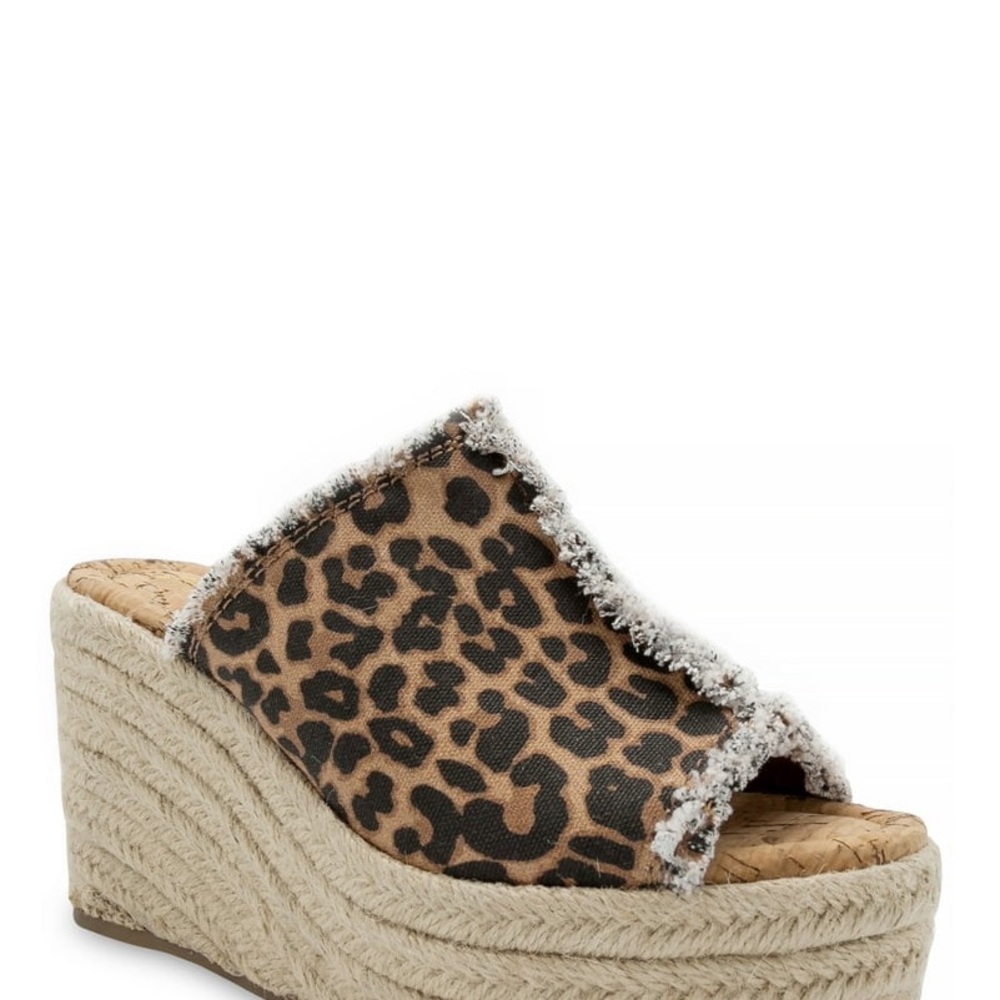 Leopard Print Wedge Sandals Sugar Brand Women's size 10